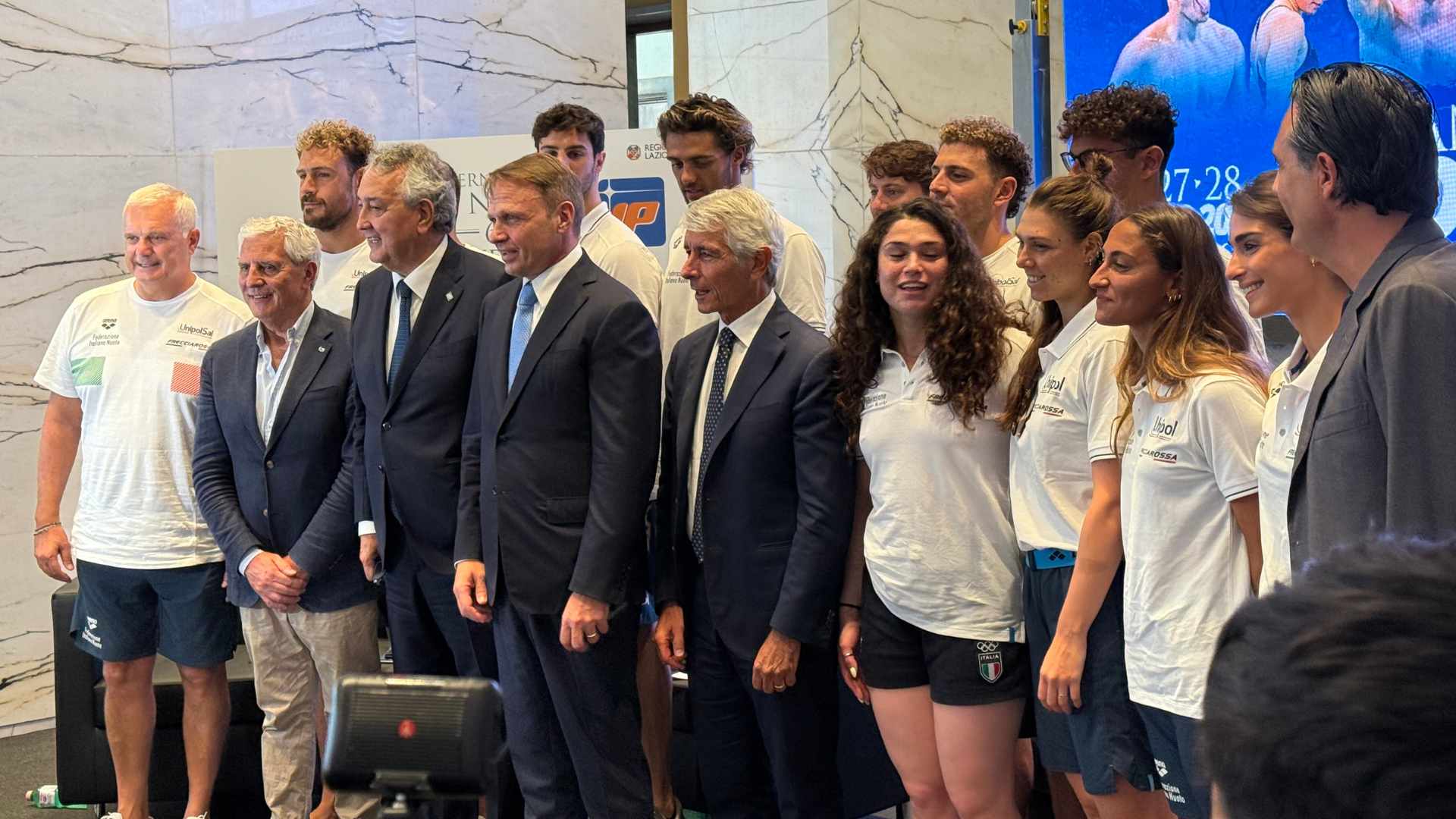 nuoto a roma il settecolli le interviste a nicol242 martinenghi e paolo barelli