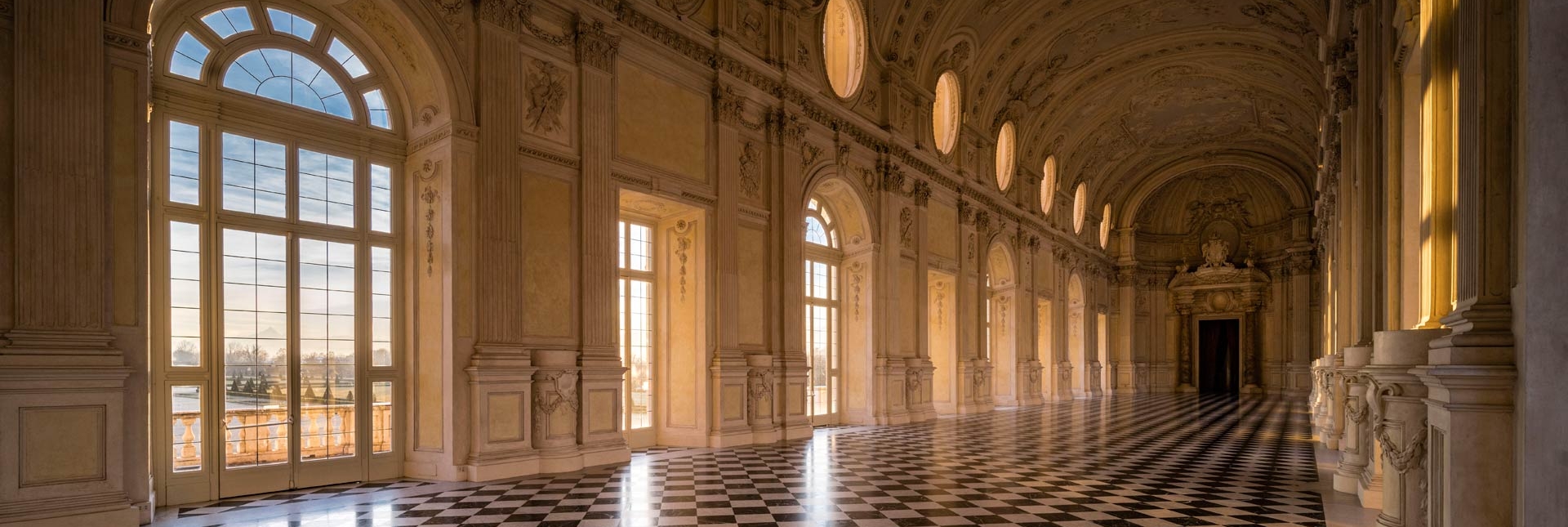 “Into the Light”, dall’alba al tramonto mostre e incontri alla Reggia di Venaria “Into the Light”, dall’alba al tramonto mostre e incontri alla Reggia di Venaria