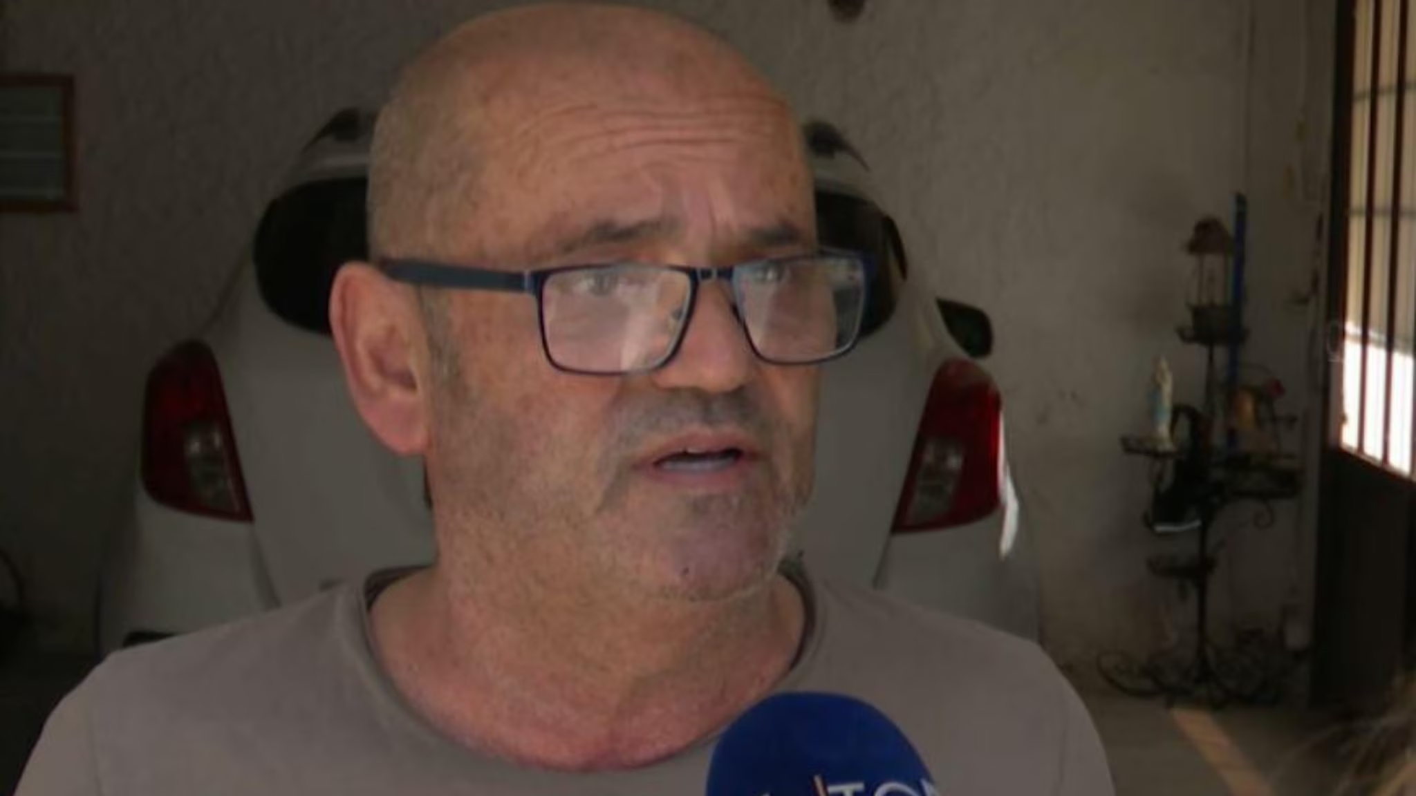 Tenta il suicidio il prof dopo le minacce alla figlia di Meloni Tenta il suicidio il prof dopo le minacce alla figlia di Meloni