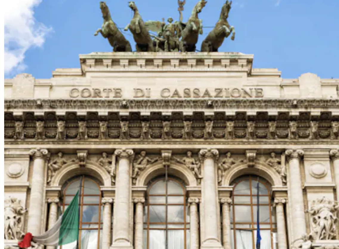 LIBERALMENTE CORRETTO – Lo strano caso dell’ufficio della discordia LIBERALMENTE CORRETTO – Lo strano caso dell’ufficio della discordia