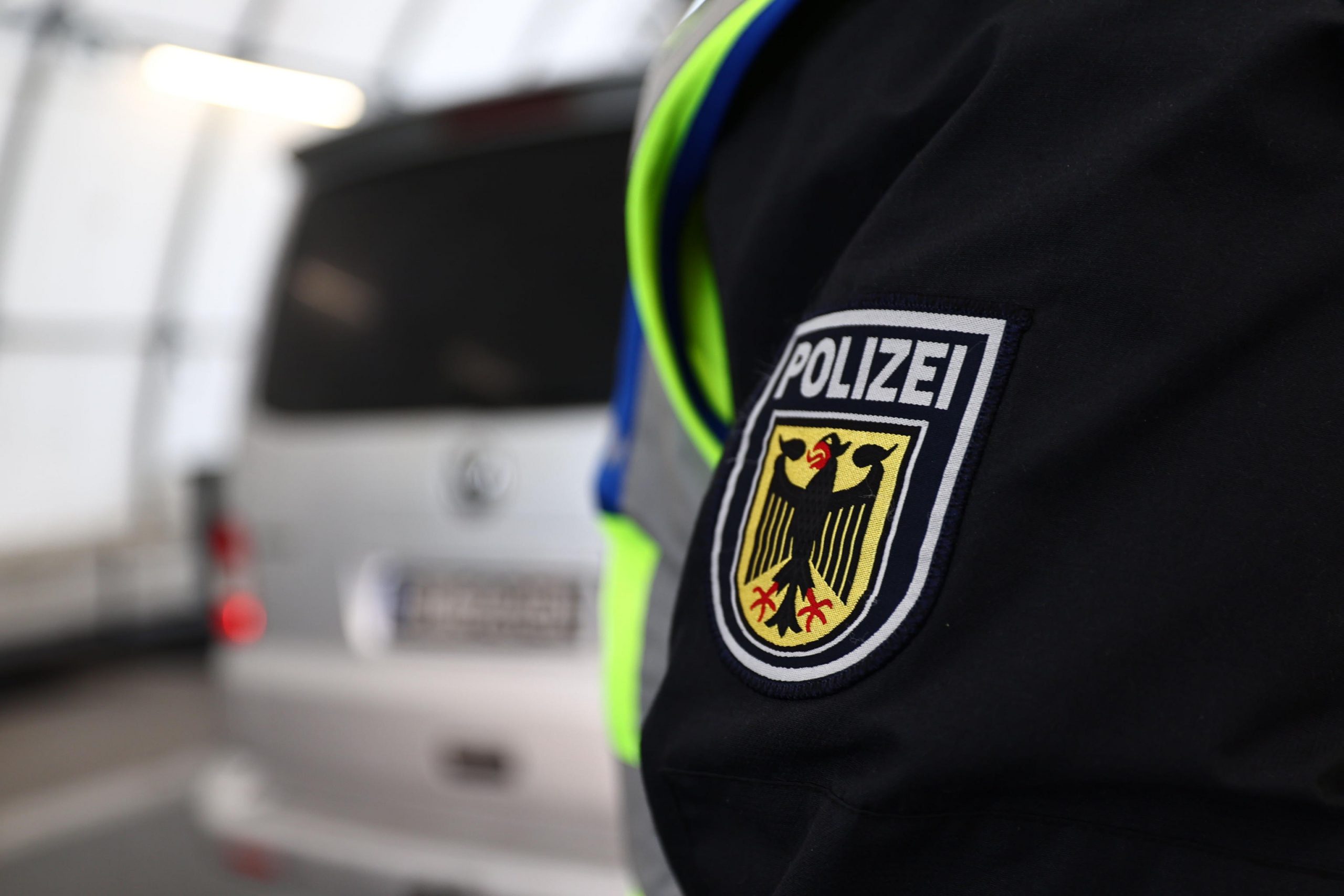 Germania, accoltellati dipendenti in una azienda: un morto e due feriti Germania, accoltellati dipendenti in una azienda: un morto e due feriti