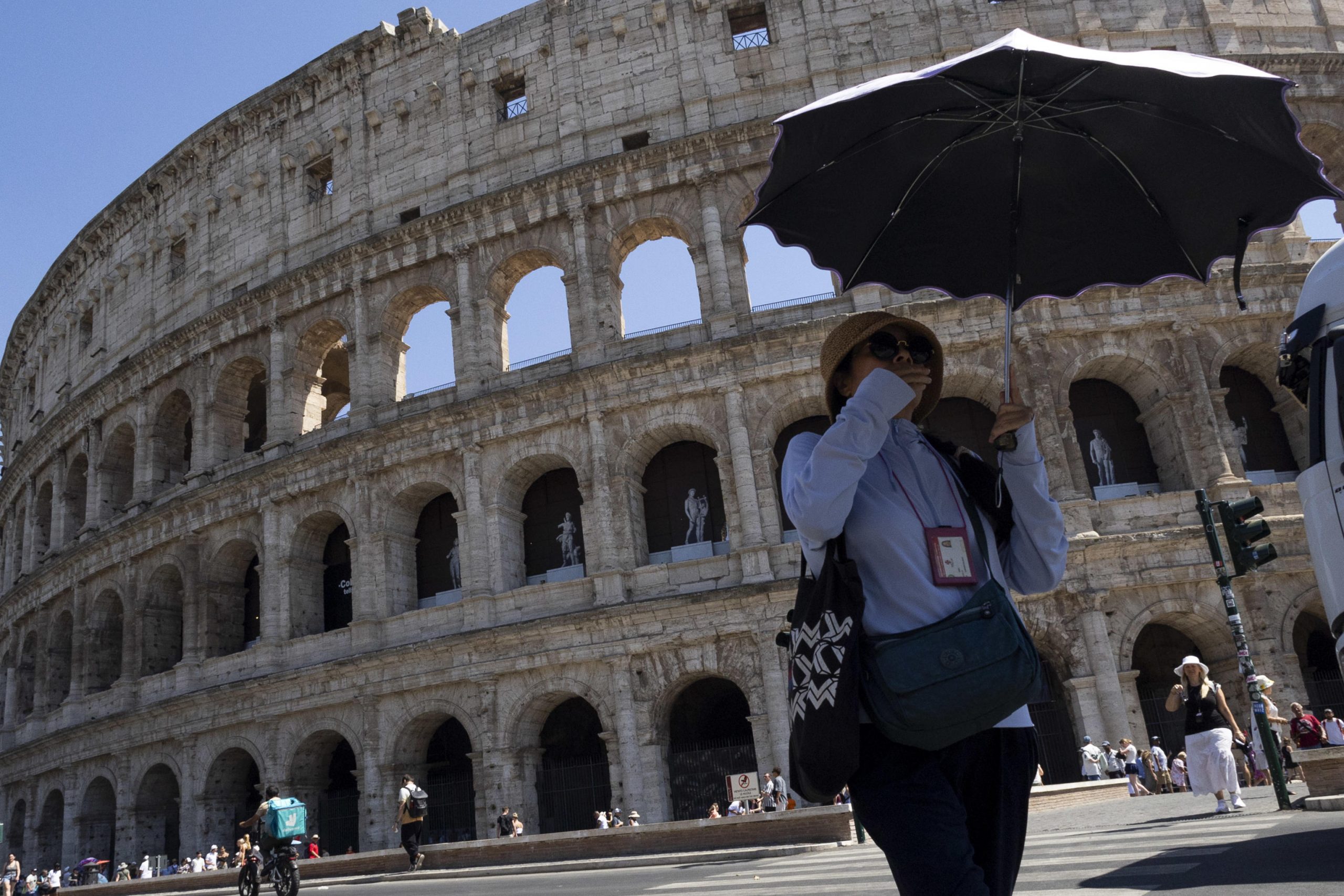 caldo continua l8217allarme oggi 20 citt224 con il bollino rosso