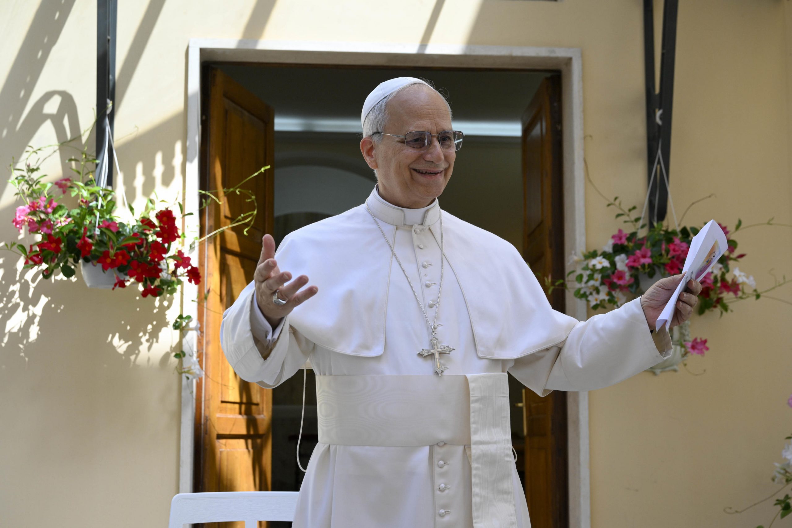 Papa Leone vuole la pace: “Andrei a Gaza” Papa Leone vuole la pace: “Andrei a Gaza”