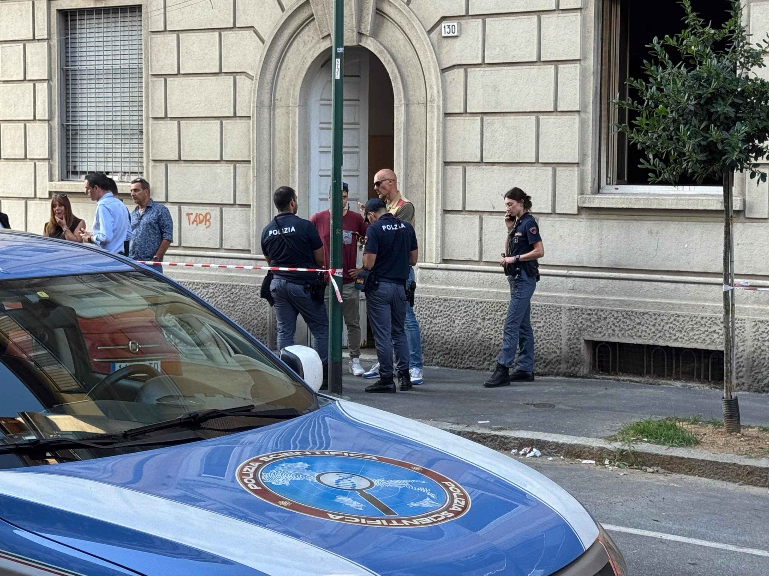 Sesto San Giovanni(Milano): 20enne trovato morto in un incendio, sospetto omicidio Sesto San Giovanni(Milano): 20enne trovato morto in un incendio, sospetto omicidio