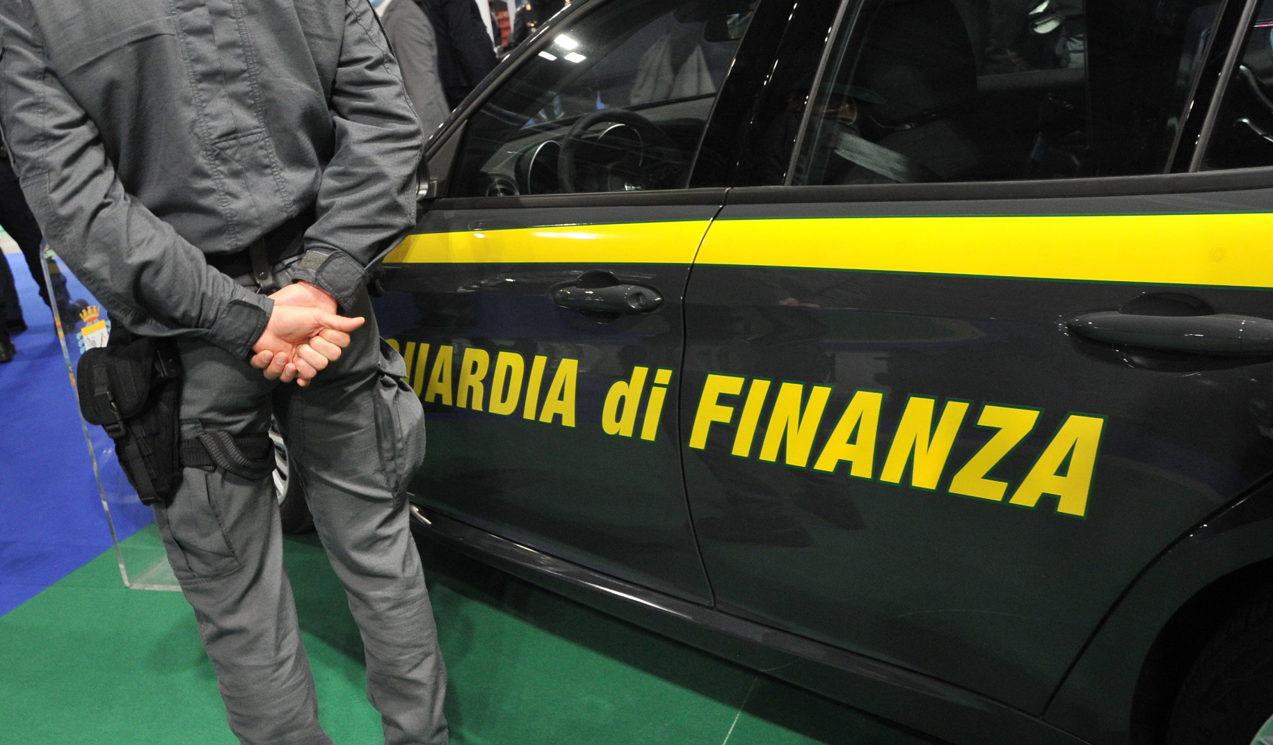 terremoto a milano corruzione chiesti i domiciliari per l8217assessore tancredi