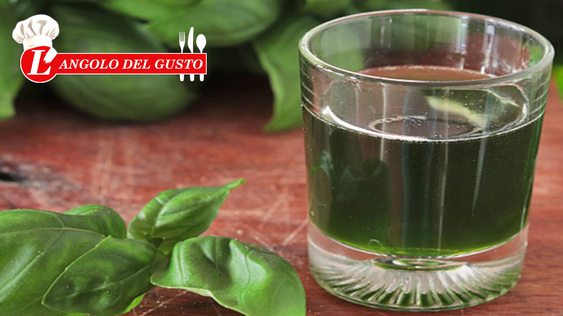 Olio extravergine d’oliva aromatizzato: come prepararlo al meglio Olio extravergine d’oliva aromatizzato: come prepararlo al meglio