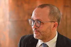 Italia vs “pezzotto”: tutto da rifare Italia vs “pezzotto”: tutto da rifare