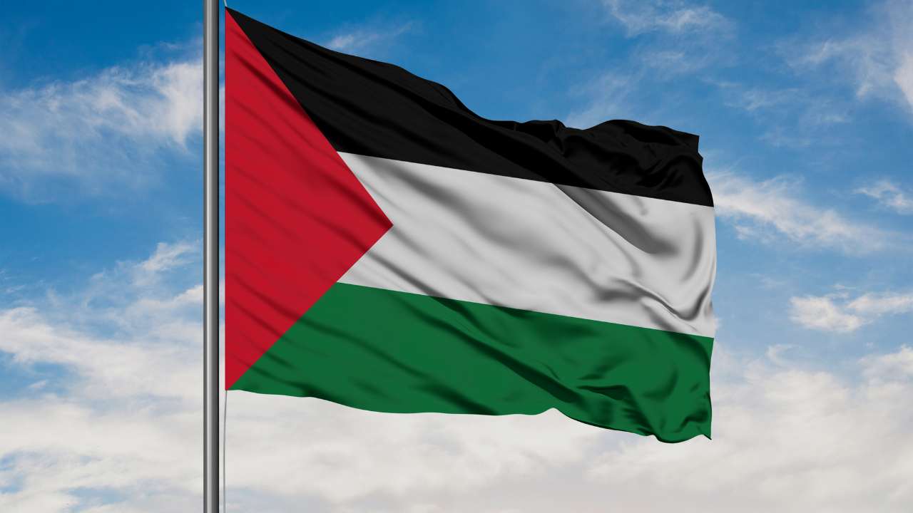 macron vuole riconoscere la palestina l8217ex ambasciatore italiano domenico vecchioni smonta la decisione