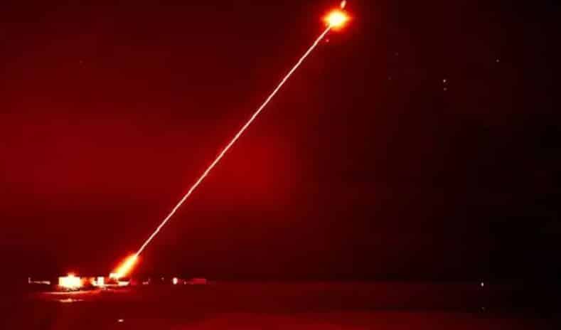 Laser cinese contro aereo tedesco nel Mar Rosso Laser cinese contro aereo tedesco nel Mar Rosso