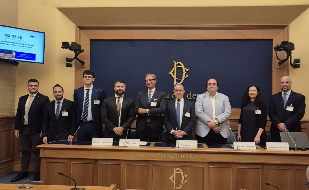 Salute, Mobilità, Innovazione: il futuro del primo soccorso Salute, Mobilità, Innovazione: il futuro del primo soccorso