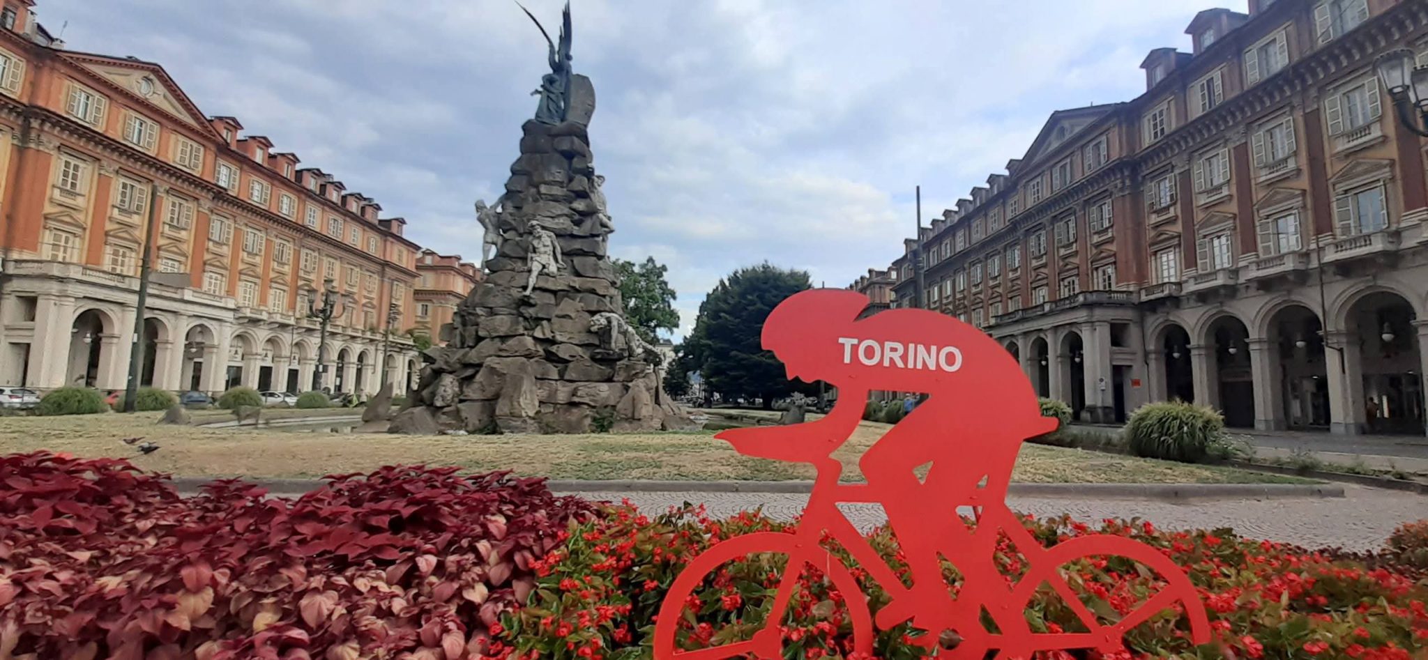 ecco la vuelta torino al centro del mondo