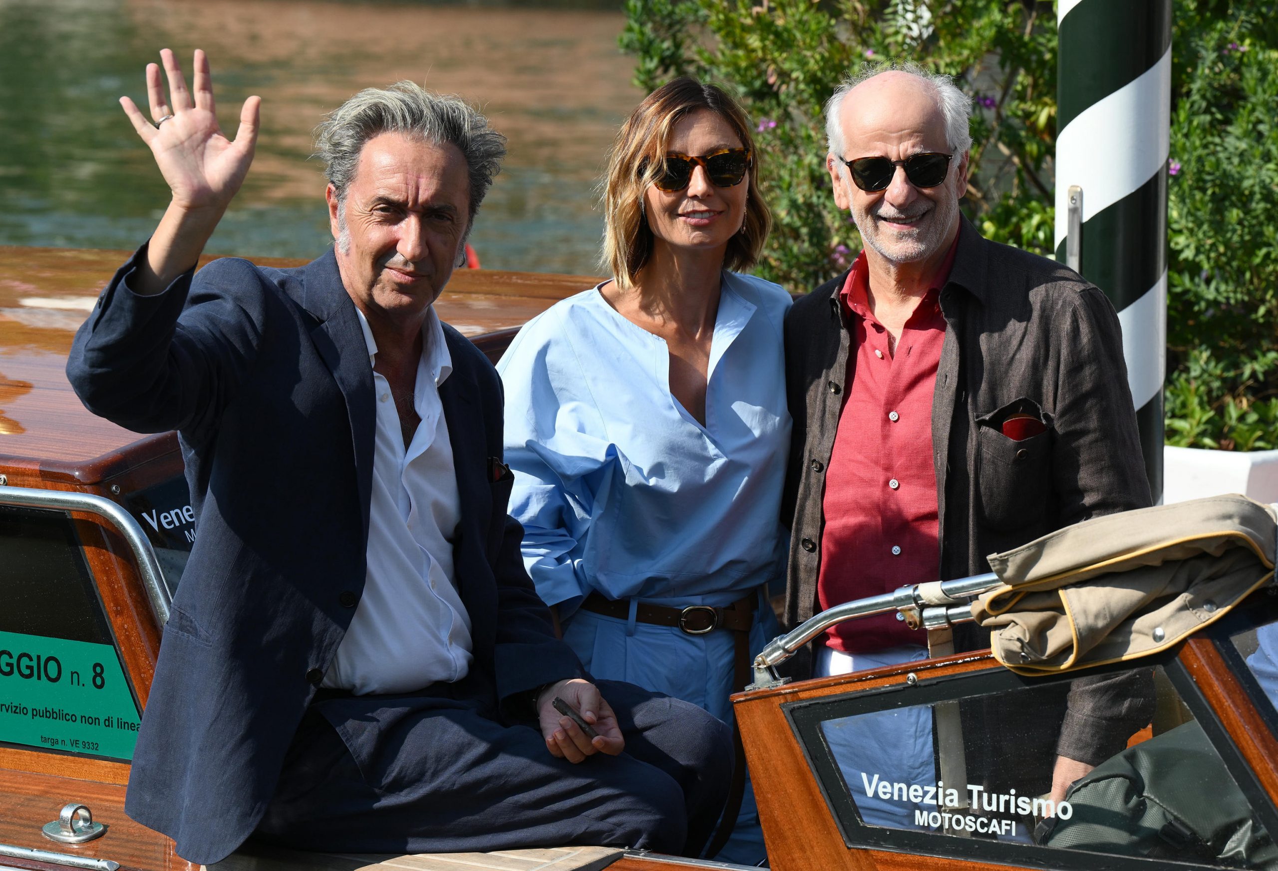 La Grazia di Sorrentino incanta il Lido, Servillo è il presidente tra fede e dubbi La Grazia di Sorrentino incanta il Lido, Servillo è il presidente tra fede e dubbi