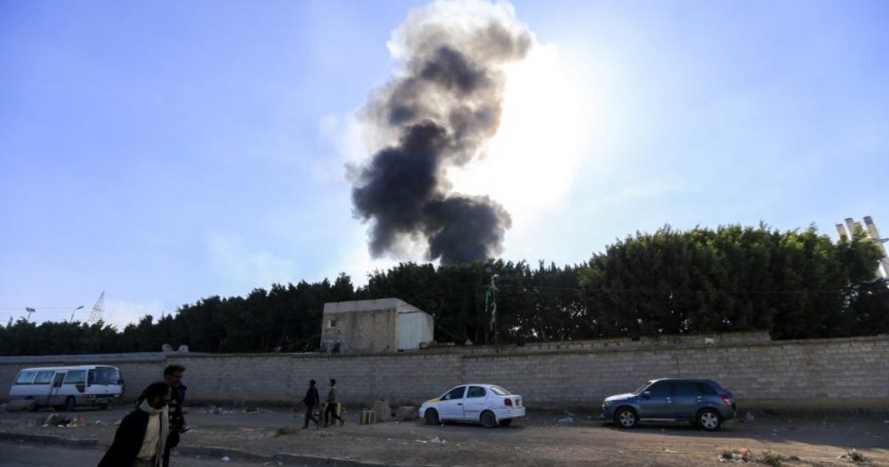 Israele alza il tiro contro gli Houthi: ucciso il primo ministro Ahmed al Rahawi