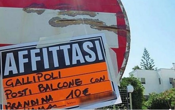 A Gallipoli “case pollaio” per minorenni senza controllo