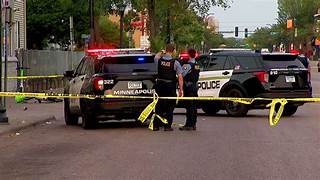 Tre sparatorie a Minneapolis: tre morti VIDEO Tre sparatorie a Minneapolis: tre morti VIDEO