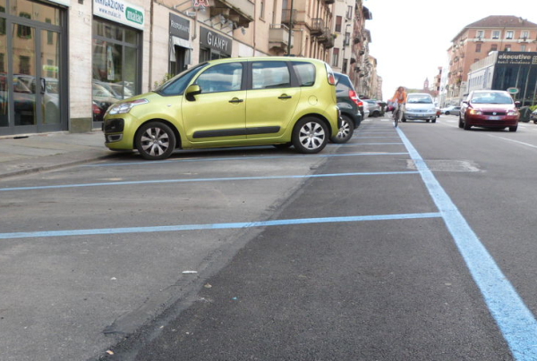 dall821711 al 23 agosto non si pagano le strisce blu