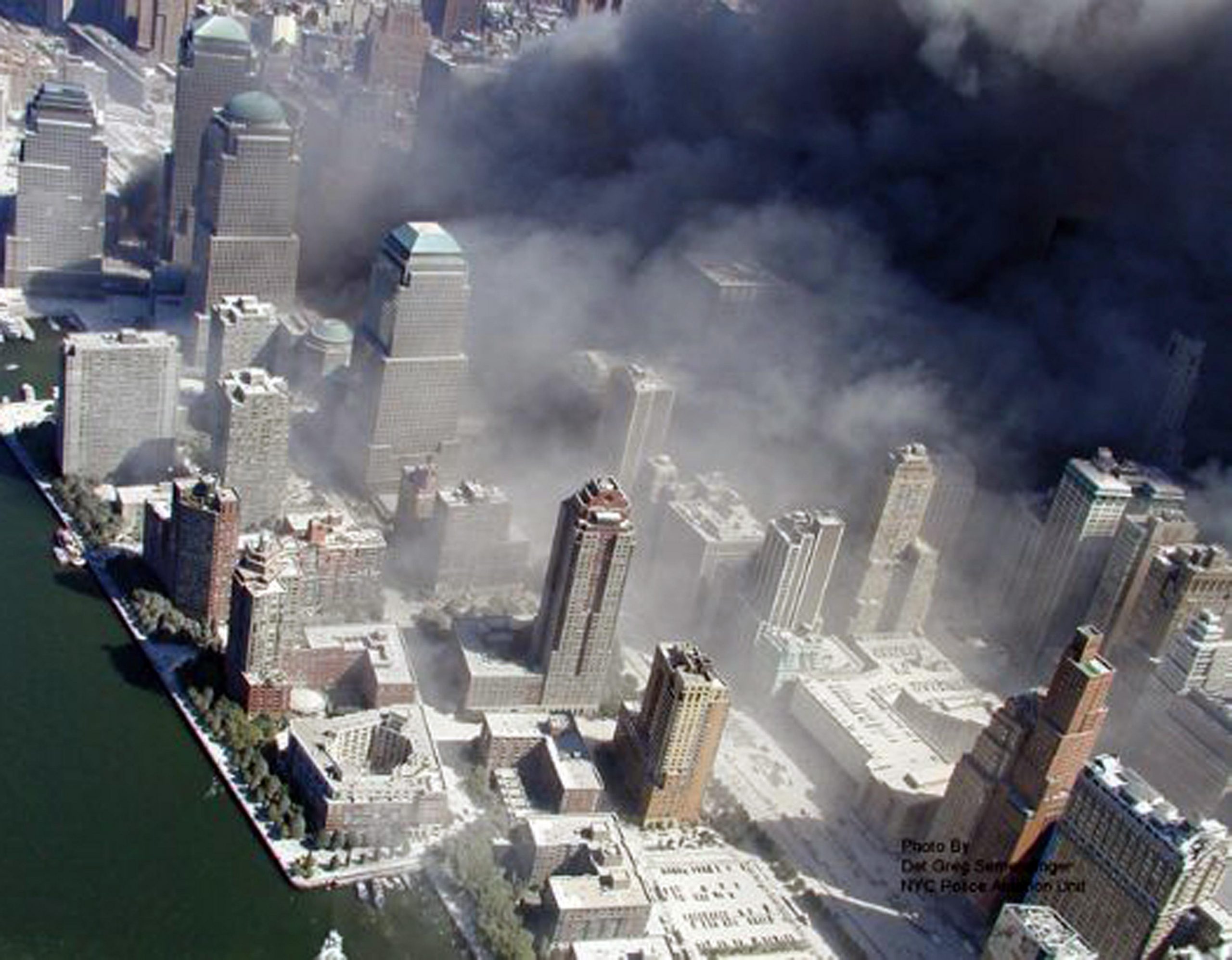 11 settembre 2001, 24 anni dopo: l’anniversario degli attentati 11 settembre 2001, 24 anni dopo: l’anniversario degli attentati
