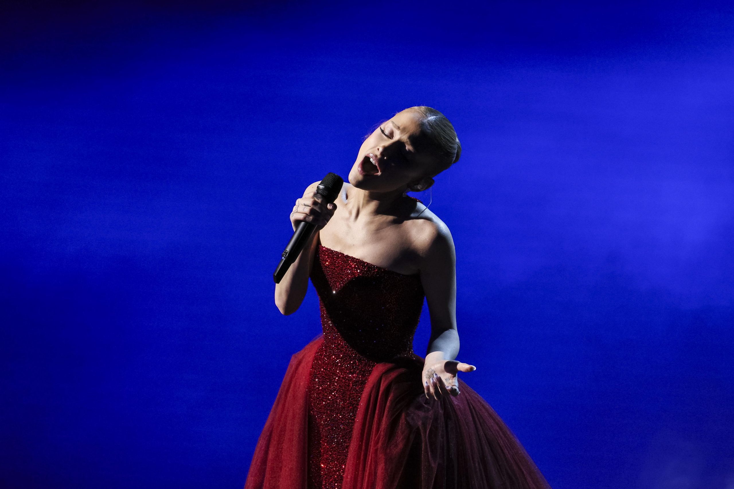 Ariana Grande, il tour “Eternal Sunshine” va sold out in pochi minuti: ecco come trovare ancora i biglietti