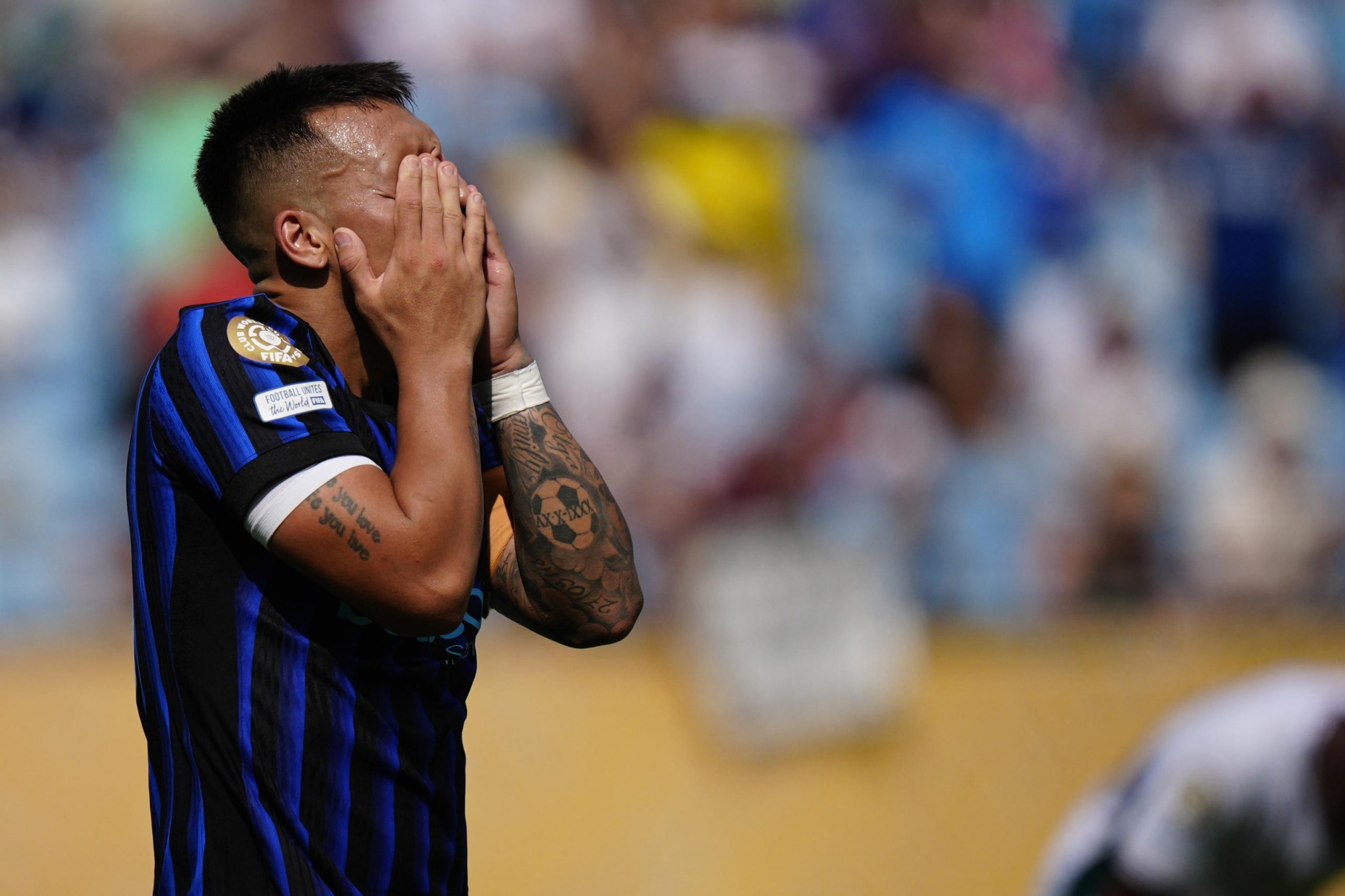lautaro martinez si ferma rischia con l8217ajax