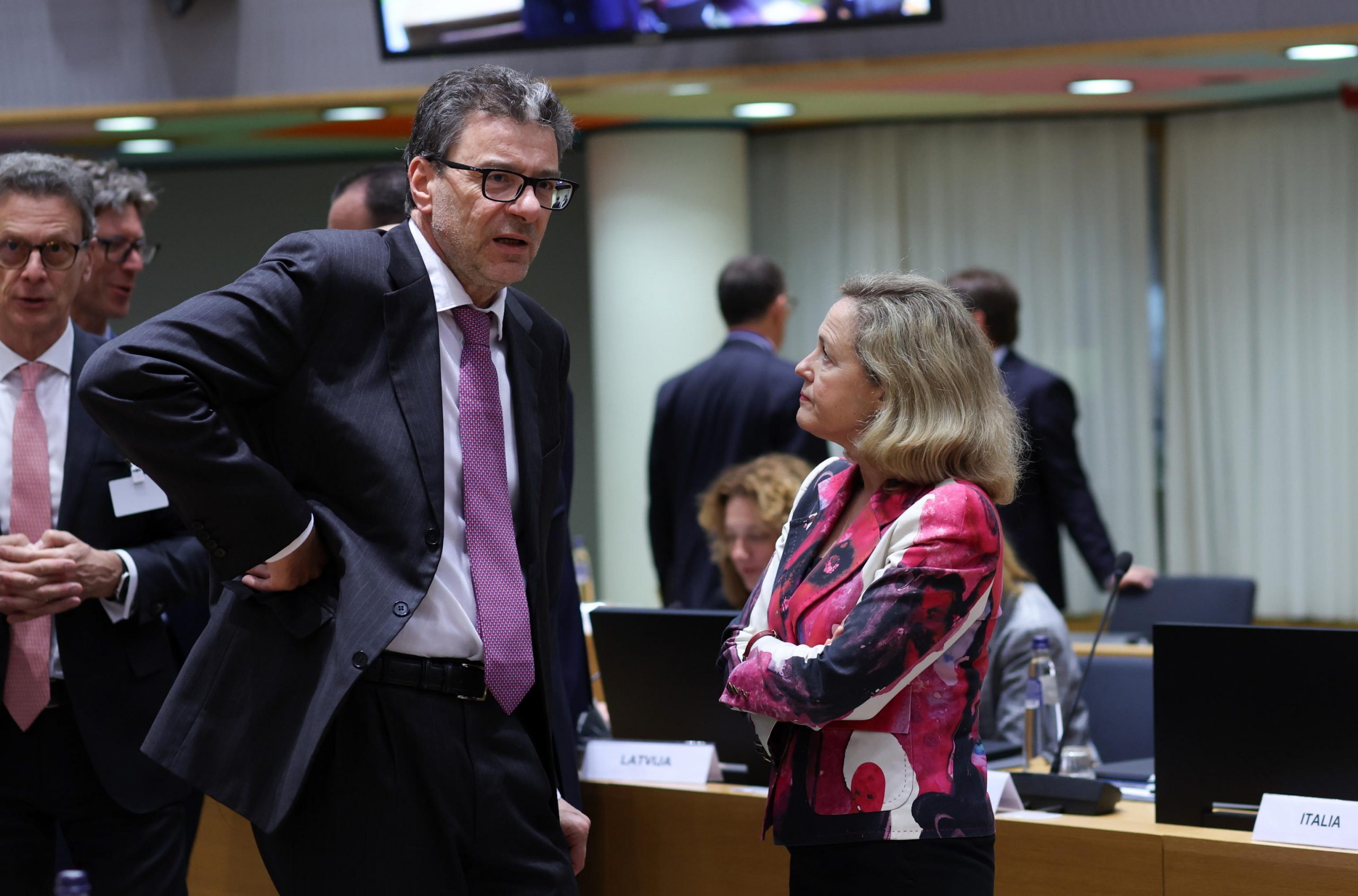 a giorgetti interessa pi249 l8217euro forte che quello digitale