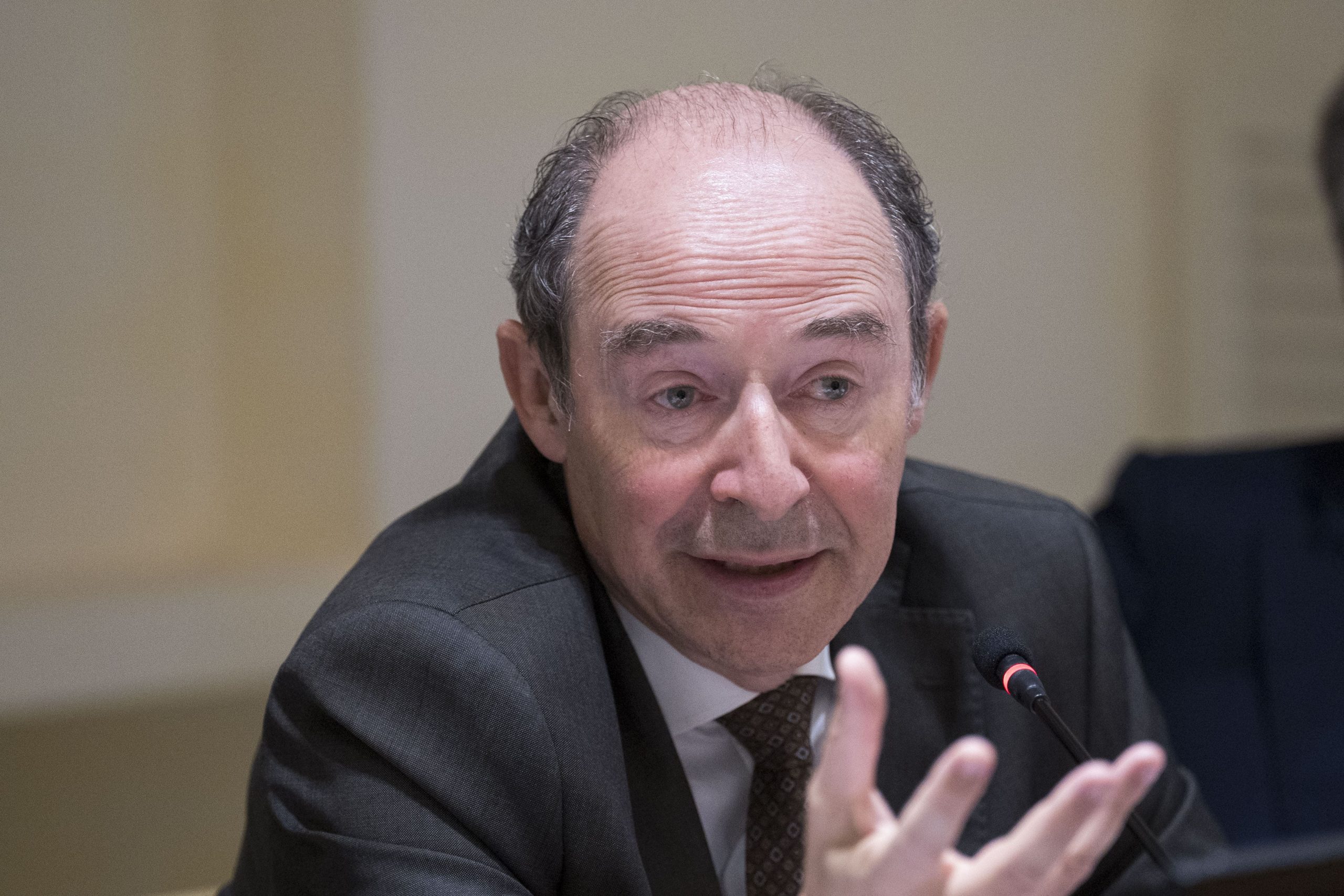 “Basta con il sovrapotere delle compagnie web” “Basta con il sovrapotere delle compagnie web”