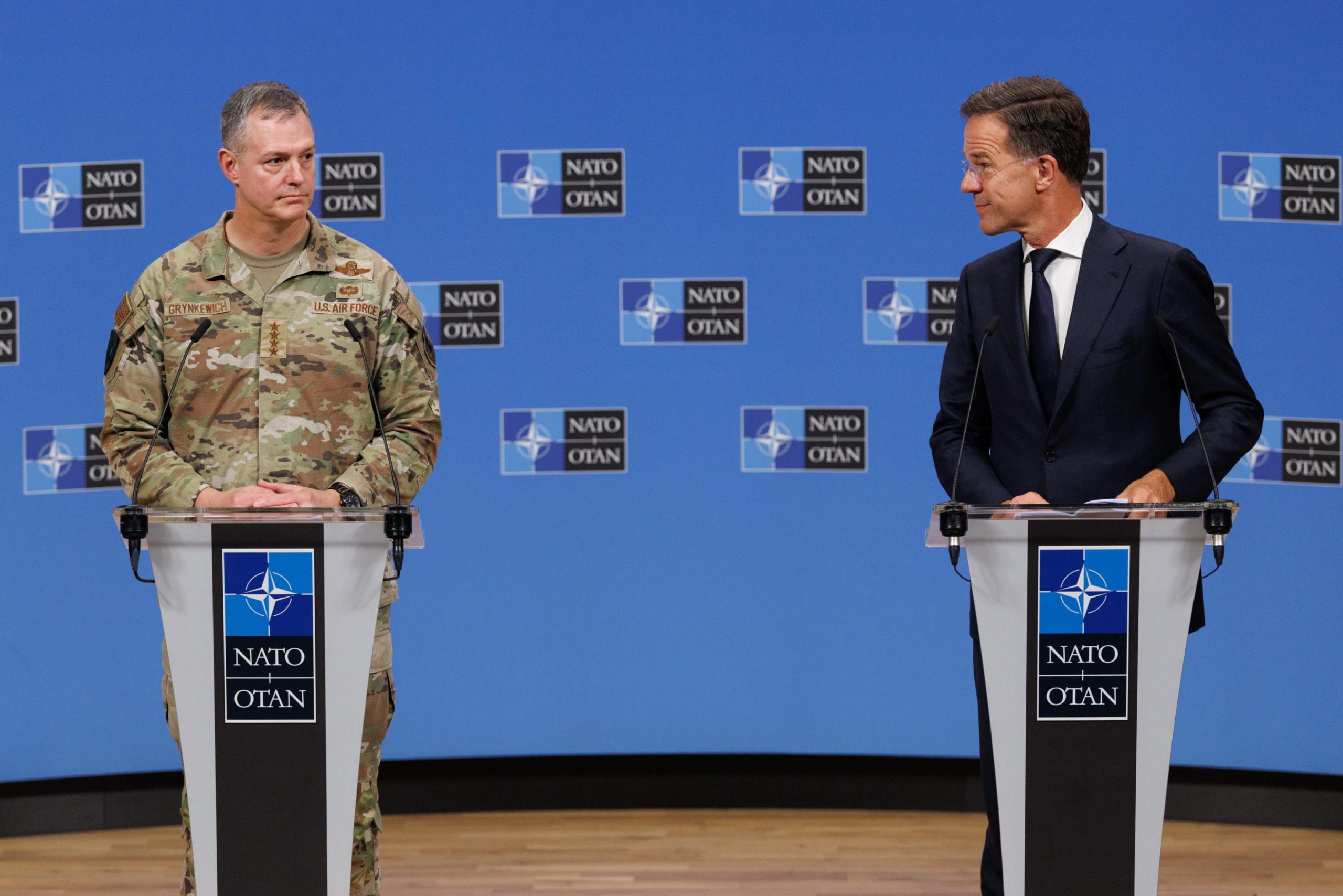La NATO lancia la missione Sentinella Orientale