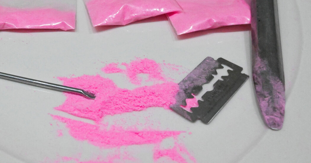Cocaina rosa e escort dalla Colombia tra Roma Est e la Campania