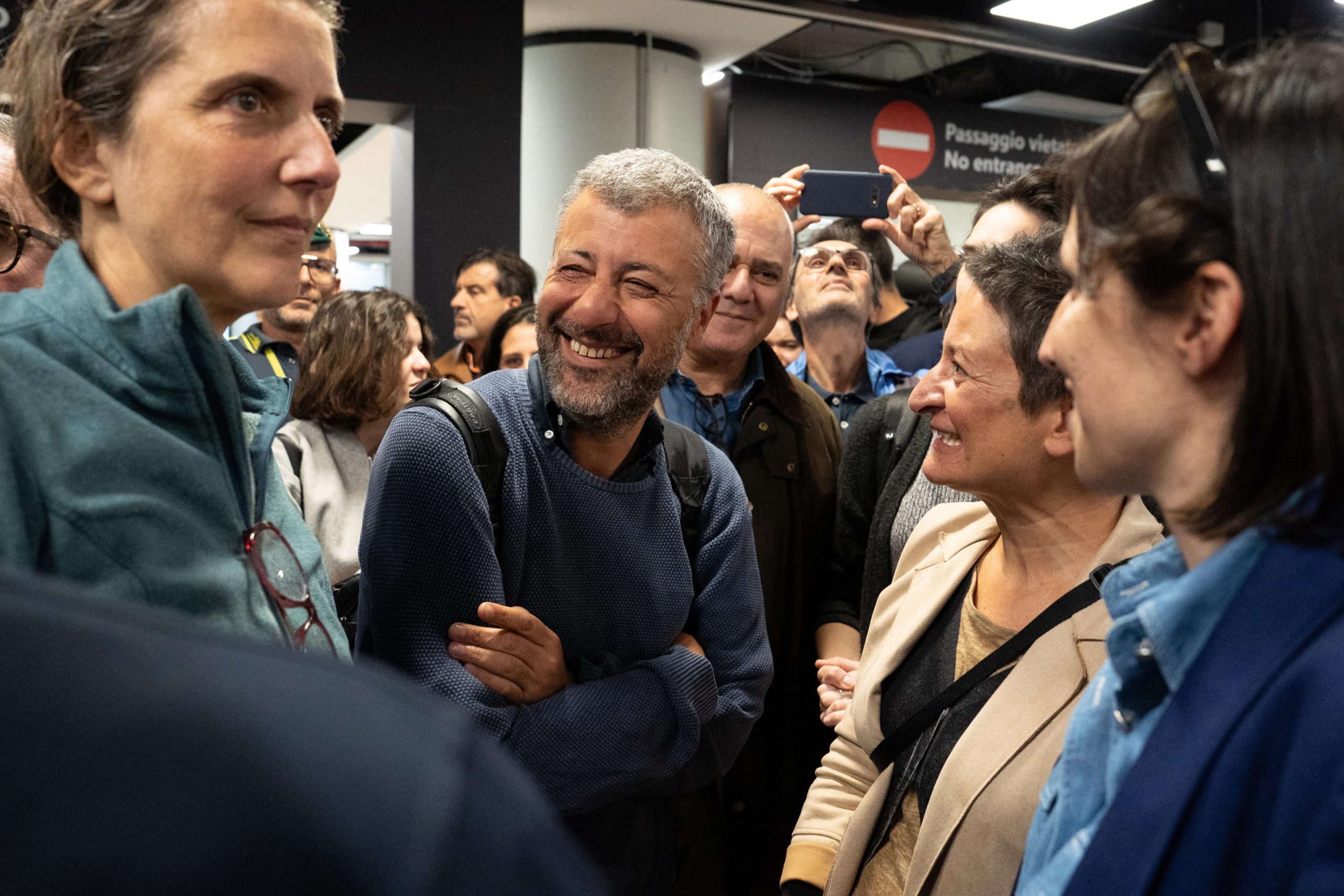 flotilla e la corsia preferenziale per i 4 parlamentari