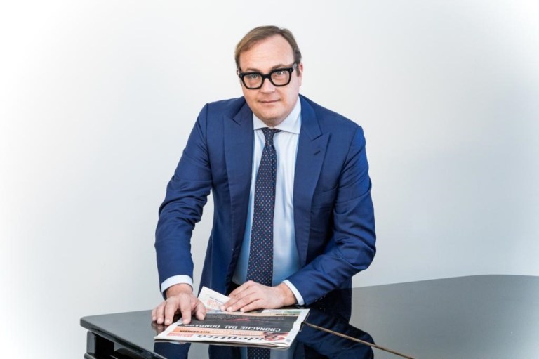 Siamo rimasti al green. Tommaso Cerno. direttore de "L'Identità".