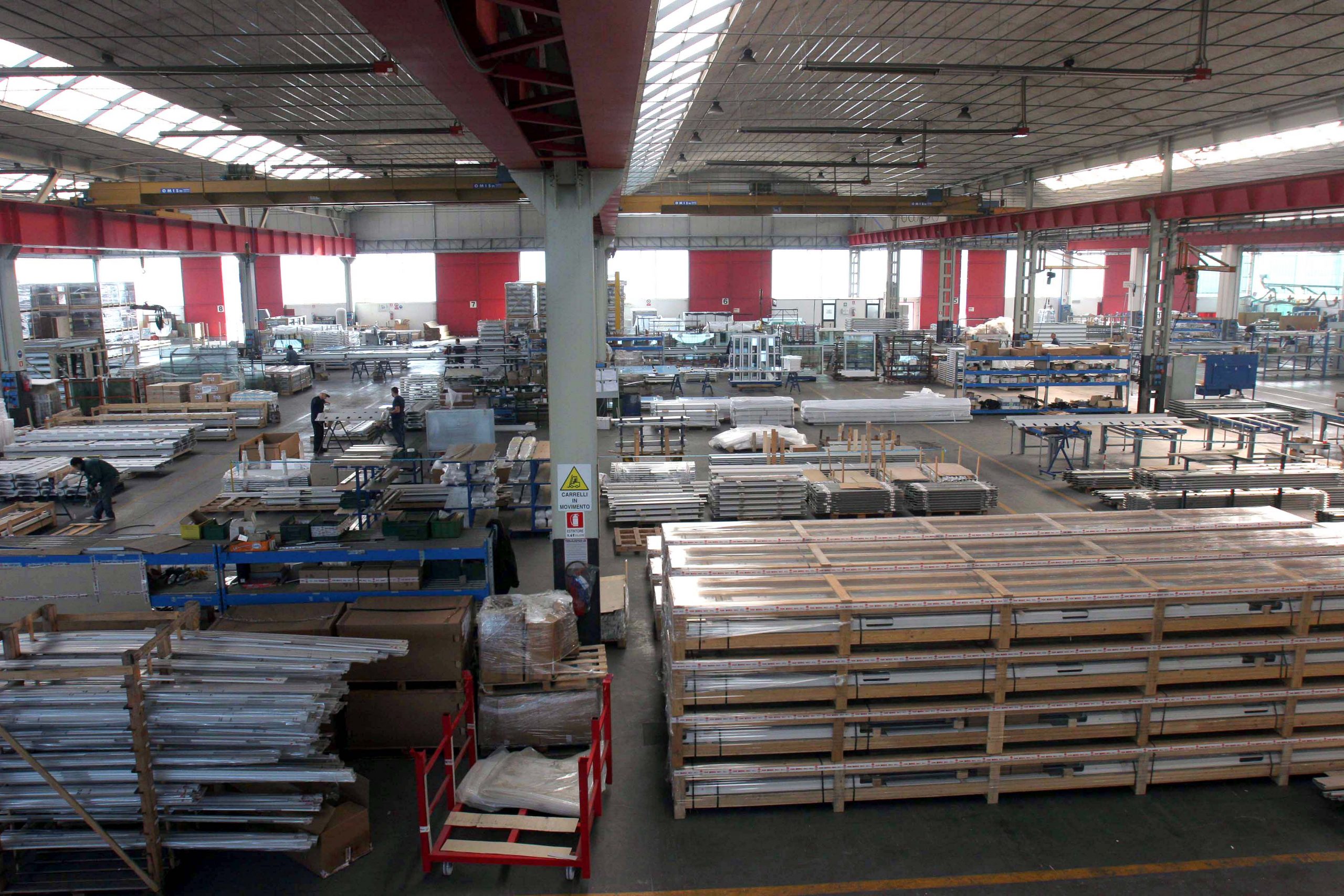 Spagna corre, Italia e Germania al palo: dove va l’industria europea