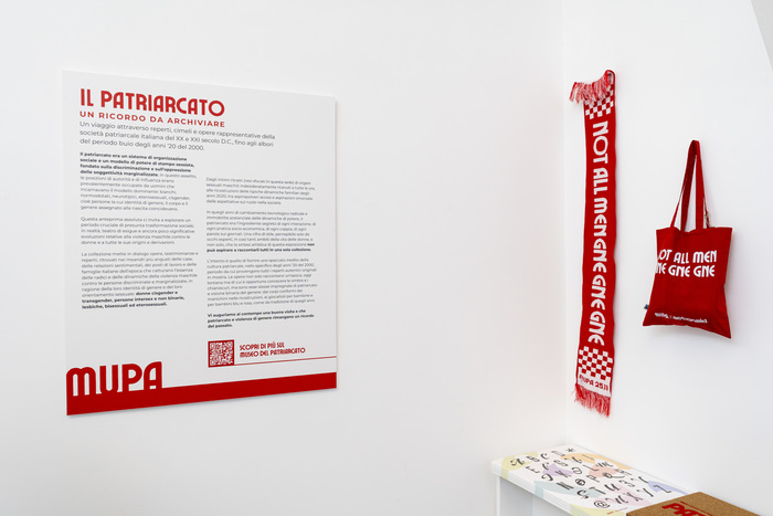 Patriarcato da esposizione: in mostra cliché e caricature