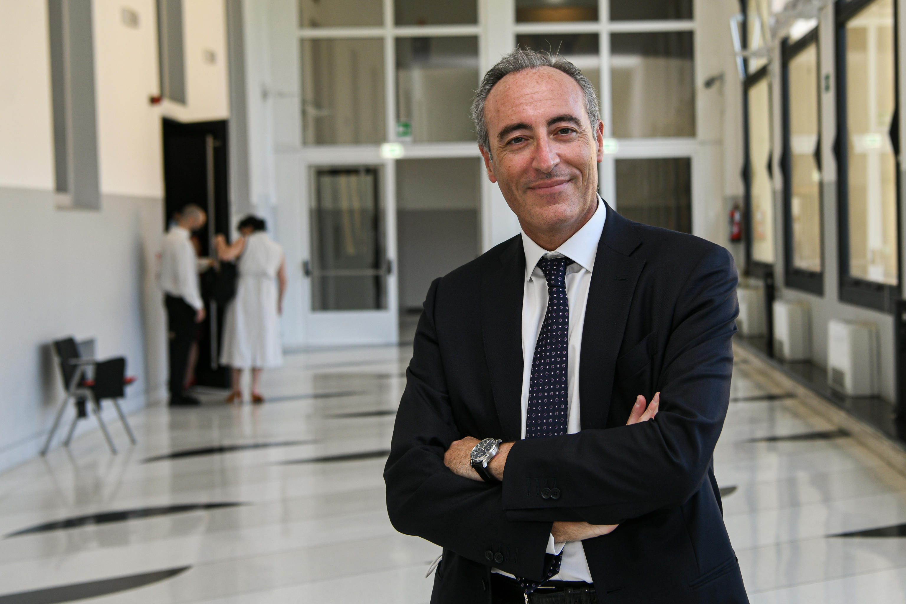 Far prevalere la responsabilità all’appartenenza politica. Intervista a Giulio Gallera