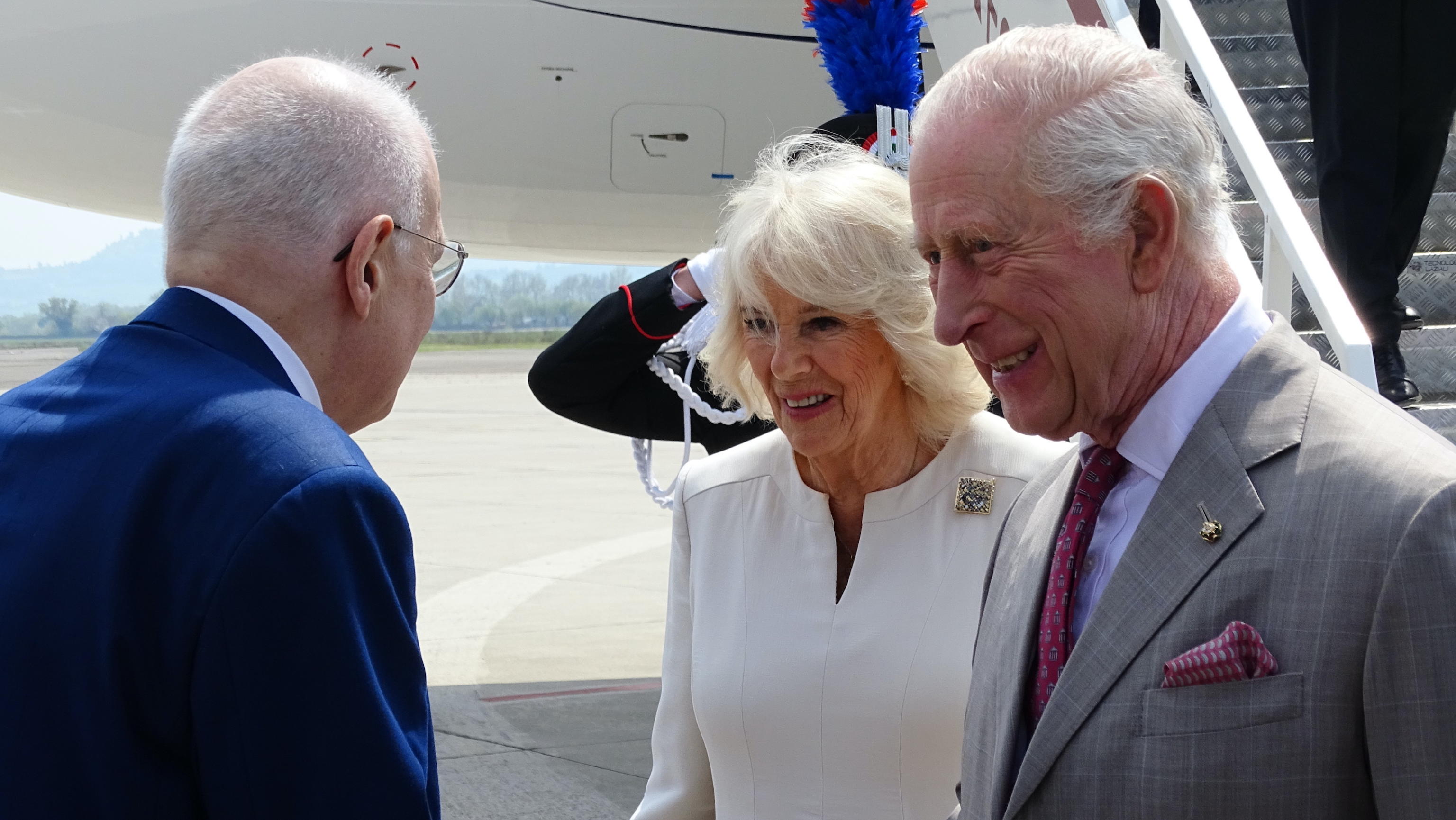 Re Carlo compie 77 anni ma non festeggia: ecco perché