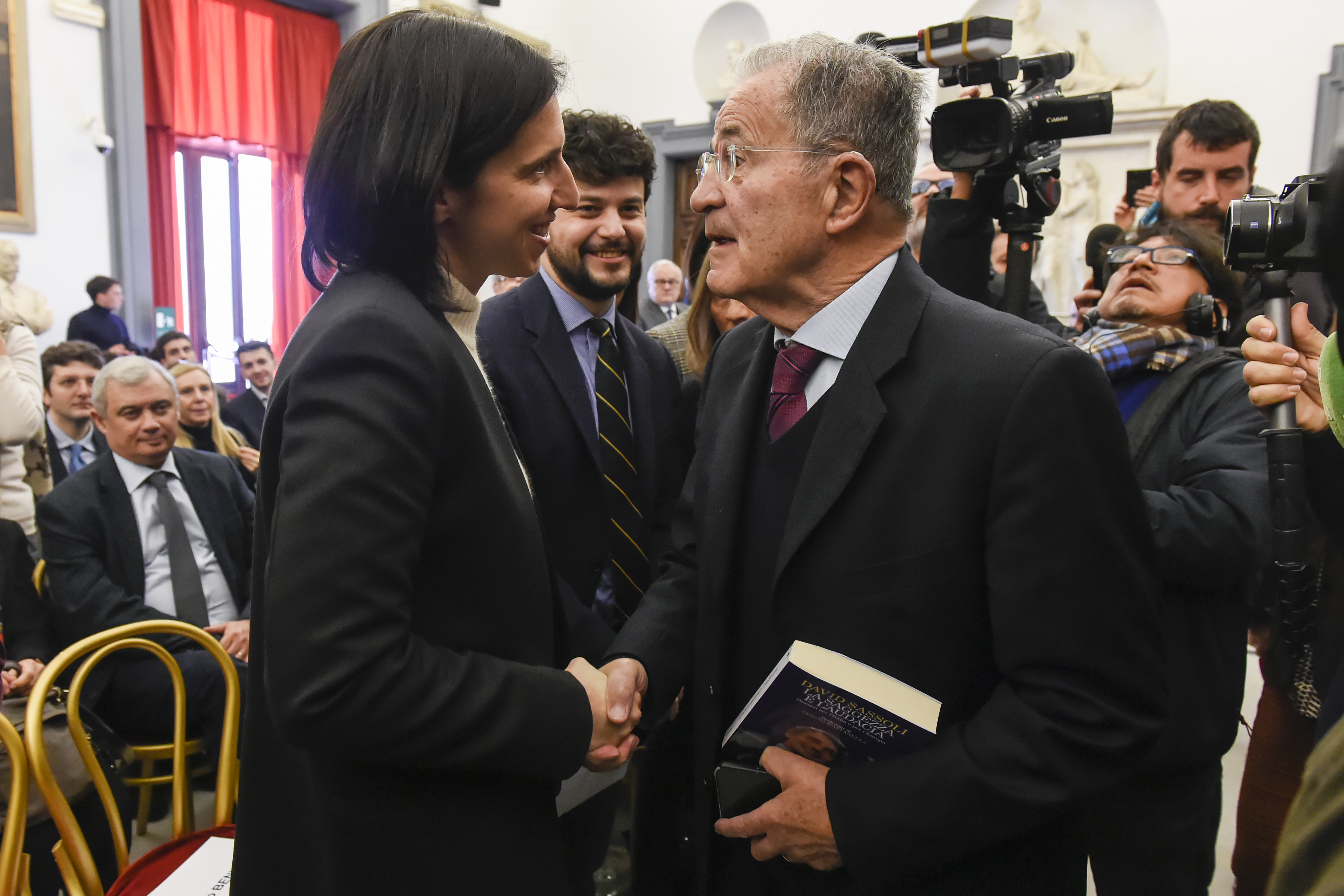 Prodi a sinistra bacchetta Elly, mentre FdI in Veneto frena il ribellismo Lega Prodi a sinistra bacchetta Elly, mentre FdI in Veneto frena il ribellismo Lega