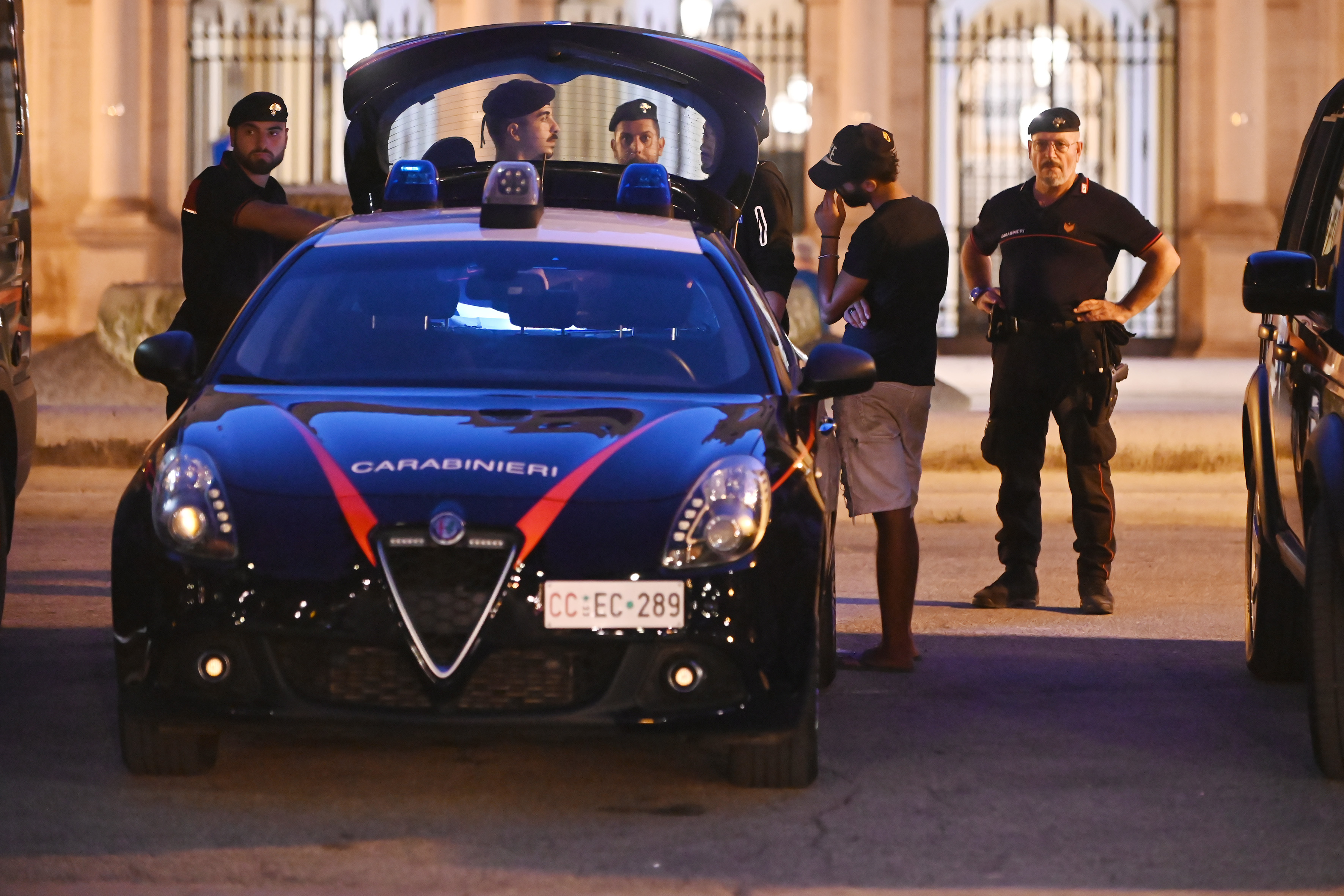 Scacco alla mala nigeriana a Vicenza: 20 arresti Scacco alla mala nigeriana a Vicenza: 20 arresti