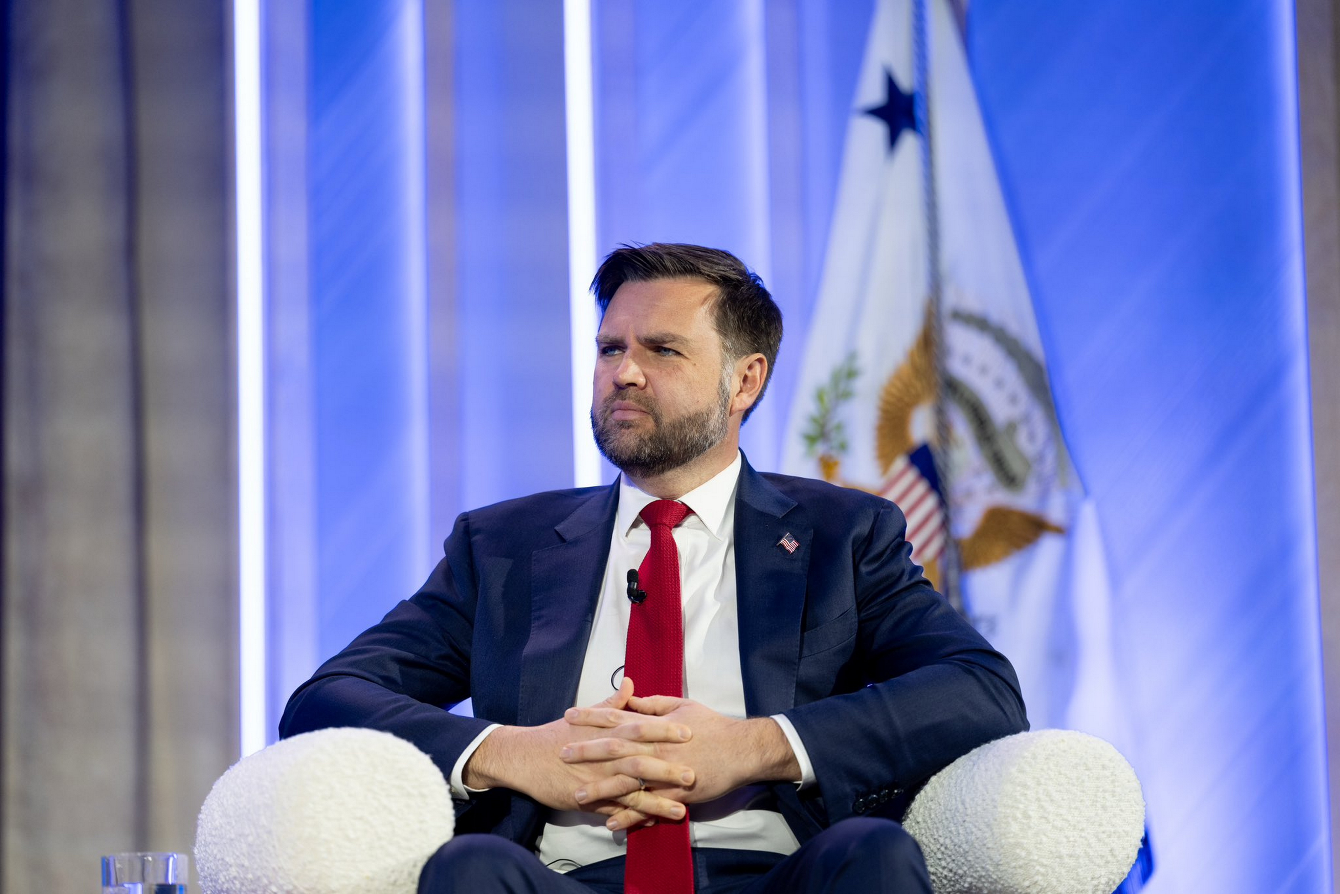 Ucraina, Vance: “La pace non arriverà con diplomatici falliti o politici illusi” Ucraina, Vance: “La pace non arriverà con diplomatici falliti o politici illusi”