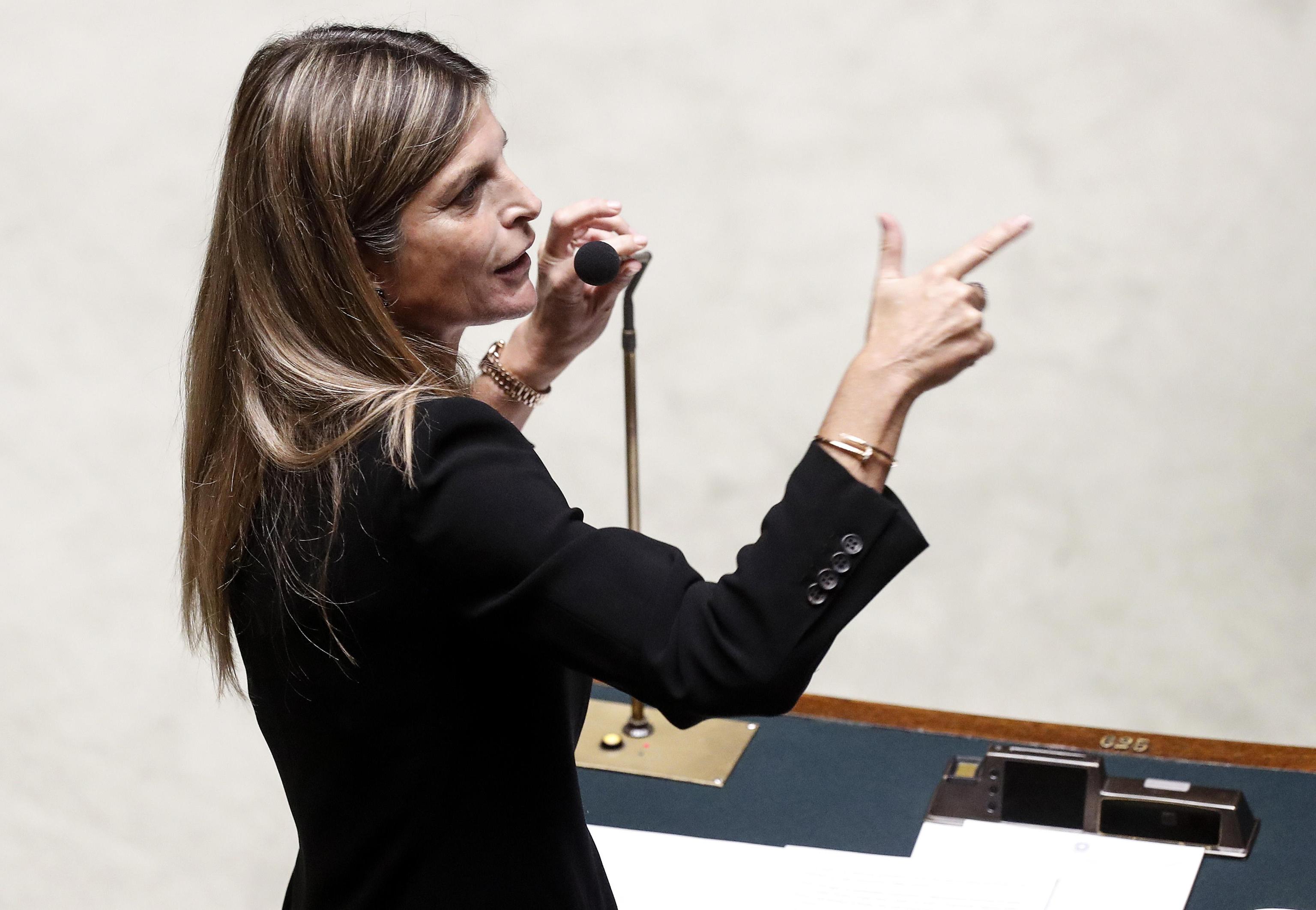 stalking online alla camera la proposta di legge di laura ravetto da Lidentita.it stalking online alla camera la proposta di legge di laura ravetto