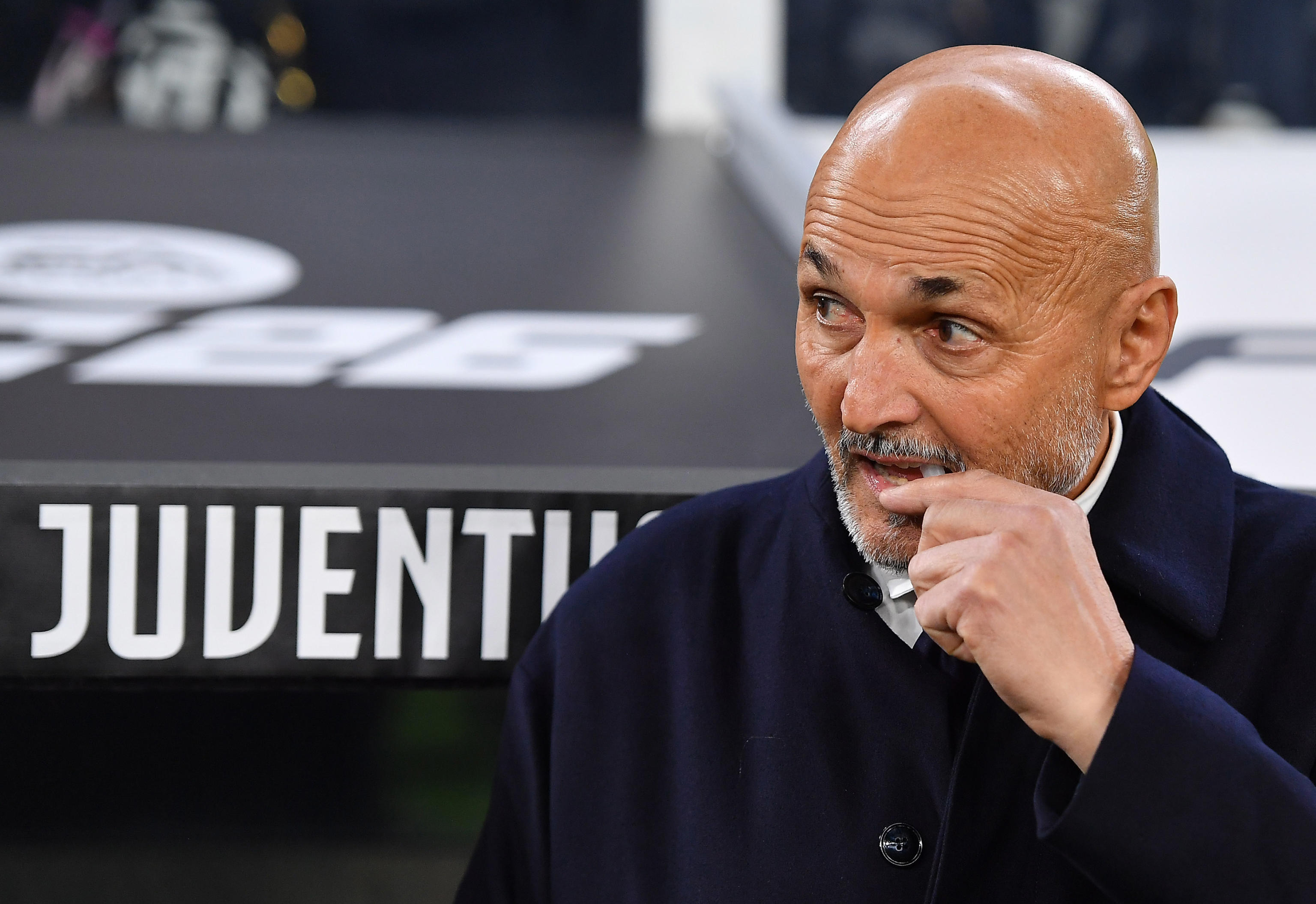 napoli amara per luciano spalletti fischi e sconfitta