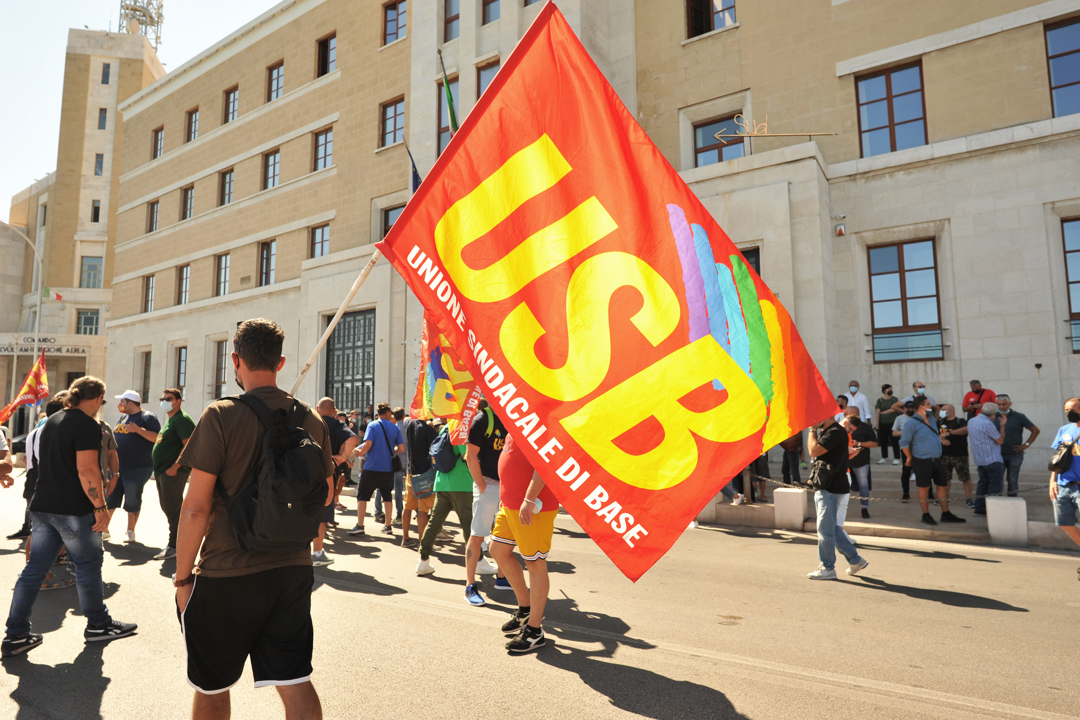 USB Rai: il punk che vuole dirigere l’orchestra