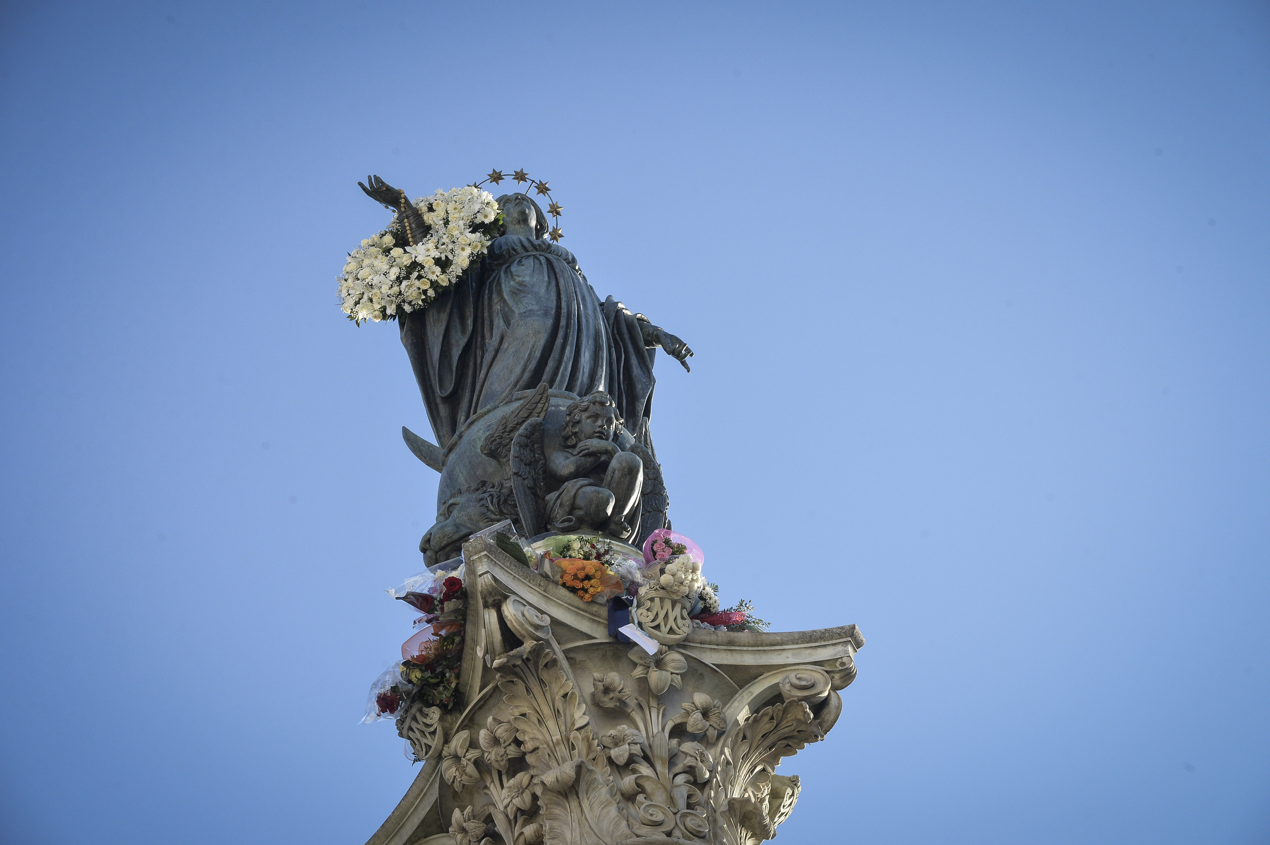 Immacolata Concezione e Redenzione: radici teologiche, fondamento biblico e ruolo unico di Maria Immacolata Concezione e Redenzione: radici teologiche, fondamento biblico e ruolo unico di Maria