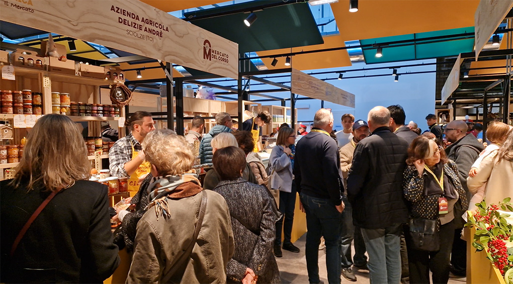 cibo a km zero il mercato del corso apre nelle domeniche prenatalizie da Lidentita.it cibo a km zero il mercato del corso apre nelle domeniche prenatalizie