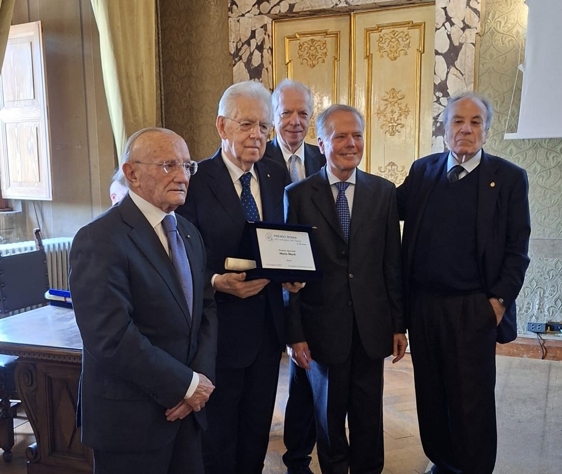 Roma premia l’eccellenza: dal passato al futuro attraverso l’innovazione Roma premia l’eccellenza: dal passato al futuro attraverso l’innovazione