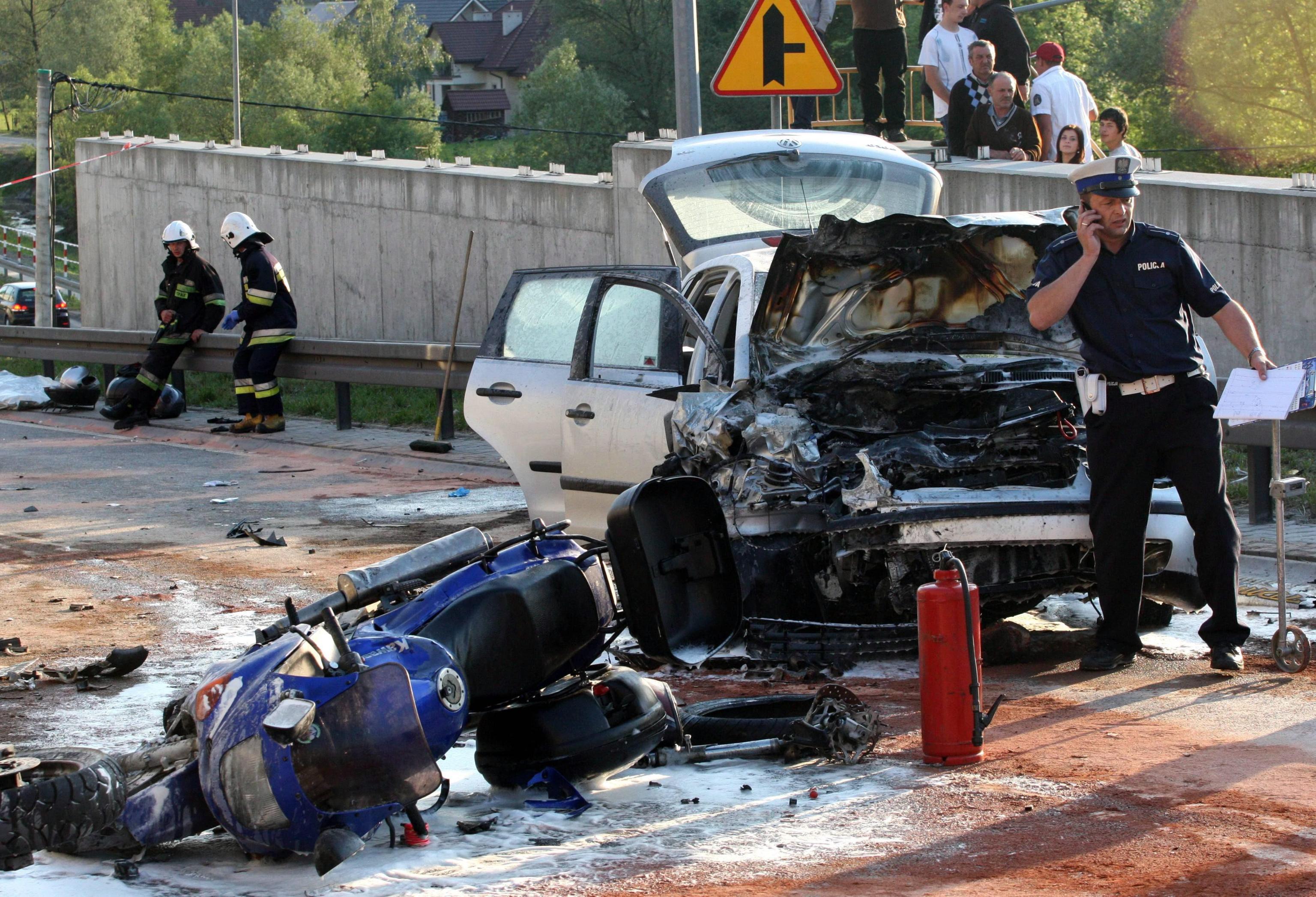 Un bambino di 8 anni è morto in un incidente sull'autostrada A21